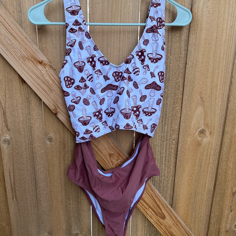 Mushroom Print One-Piece Swimsuit - size large